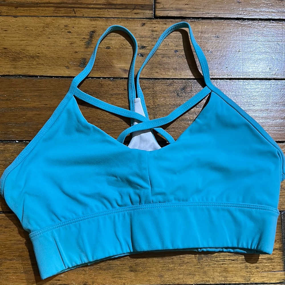 Nvgtn baby blue sports bra!